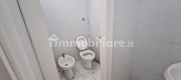 5 rooms Commercial property in Rome, Italy No. 158069 21