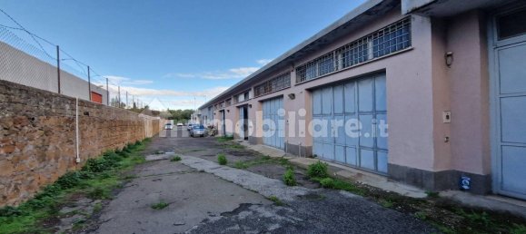 5 rooms Commercial property in Rome, Italy No. 158069 36