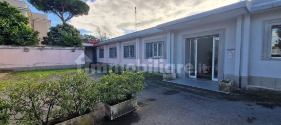 5 rooms Commercial property in Rome, Italy No. 158069 17