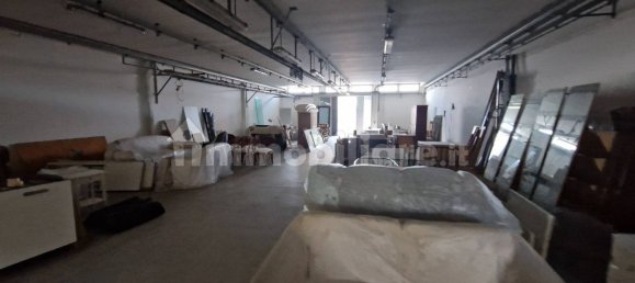 5 rooms Commercial property in Rome, Italy No. 158069 23