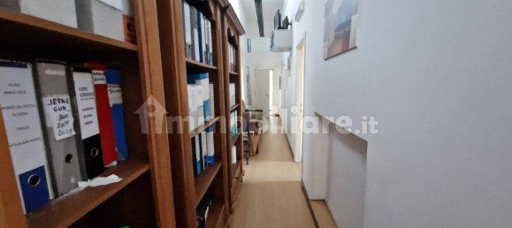 5 rooms Commercial property in Rome, Italy No. 158069 11