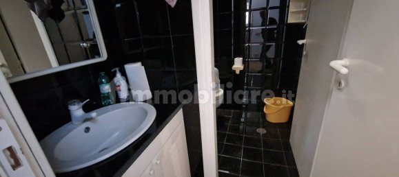 5 rooms Commercial property in Rome, Italy No. 158069 12