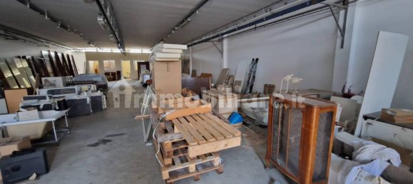 5 rooms Commercial property in Rome, Italy No. 158069 20