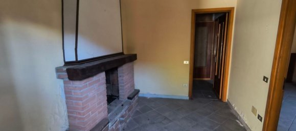 8 bedrooms House in Turin, Italy No. 318616 5