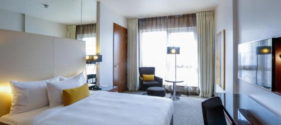 Edificio en Dubai, UAE 9290 m² No. 8925 5