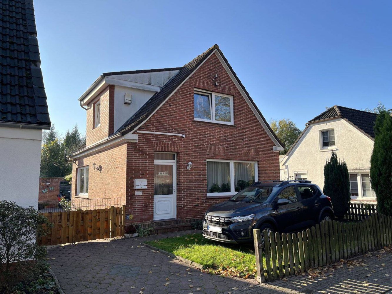 Дом с 3 спальнями в Аурих, Германия № 204615