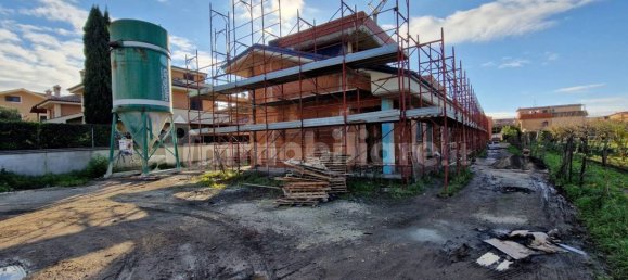 5 bedrooms Villa in Ciampino, Italy No. 197210 48