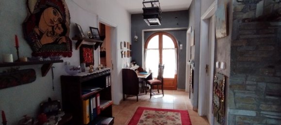 Moradia em banda T18 em Chortiatis, Greece N.º 2530 10