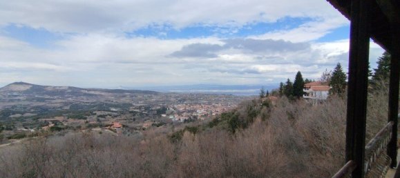 Moradia em banda T18 em Chortiatis, Greece N.º 2530 30