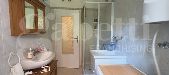 2 bedrooms Apartment in Alto Reno Terme, Italy No. 312302 3