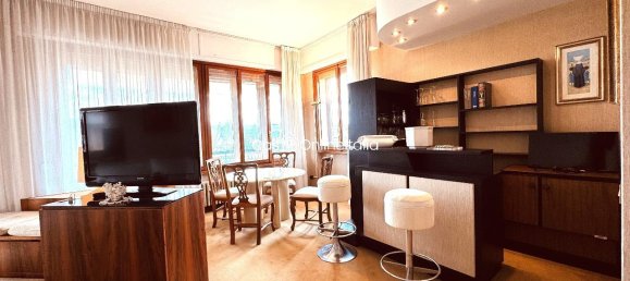 5 rooms Apartment in Florence, Italy No. 35413 7