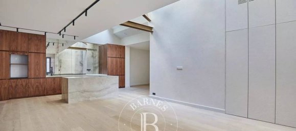 3 Schlafzimmer Wohnung in Paris, France, Nr. 127862 3