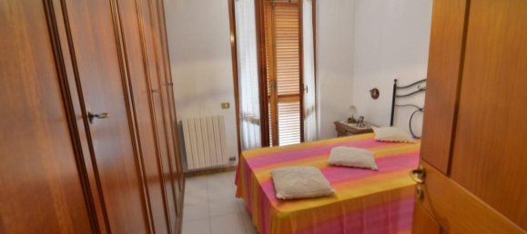 5 bedrooms Apartment in Massa, Italy No. 364669 14