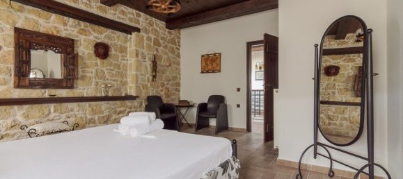 3 bedrooms Villa in Heraklion, Greece No. 2773 17