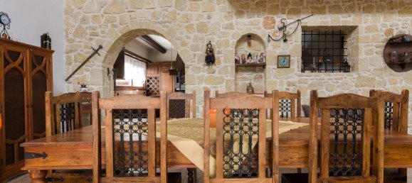 3 bedrooms Villa in Heraklion, Greece No. 2773 8