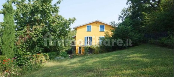 Villa de 4 dormitorios en Moncucco Torinese, Italy No. 224121 4