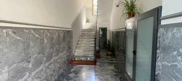 5 rooms Apartment in La Spezia, Italy No. 94478 9