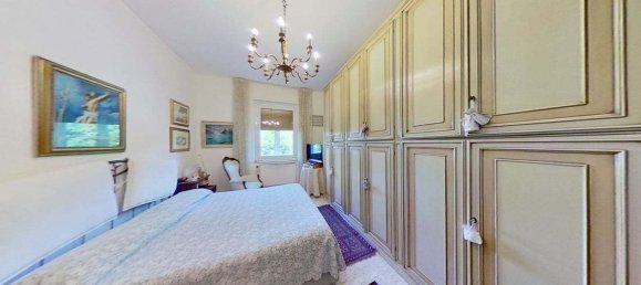 5 rooms Apartment in La Spezia, Italy No. 94478 6