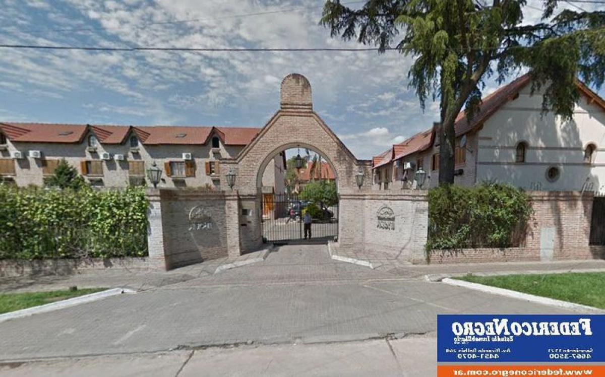 Дом с 3 спальнями в Сан Мигель, Аргентина № 56862