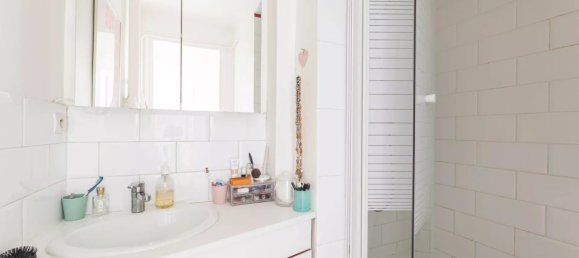 4 bedrooms Apartment in Paris, France No. 292020 10