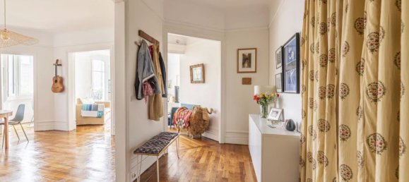 4 bedrooms Apartment in Paris, France No. 292020 4