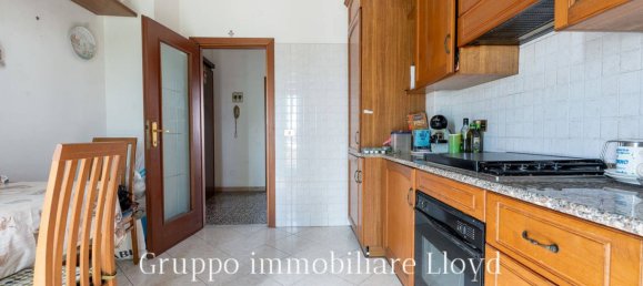 3 Schlafzimmer Wohnung in Livorno, Italy, Nr. 64125 10