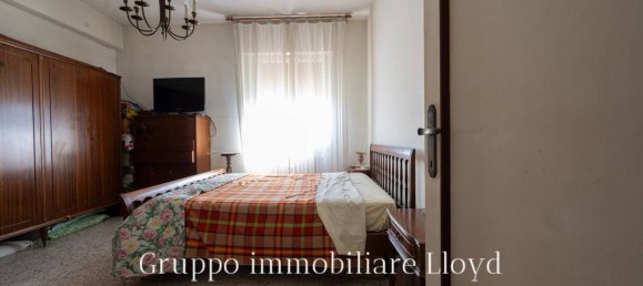3 Schlafzimmer Wohnung in Livorno, Italy, Nr. 64125 16