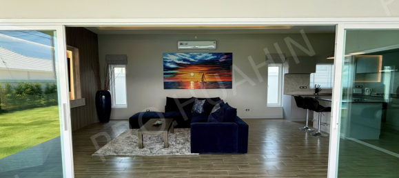 2 bedrooms Villa for sale in Hua Hin, Prachuap Khiri Khan, Western Thailand, Thailand № 165763 4