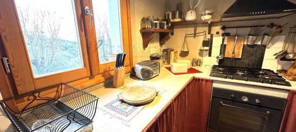 Casa de 7 habitaciónes en Arnasco, Italy No. 7634 28