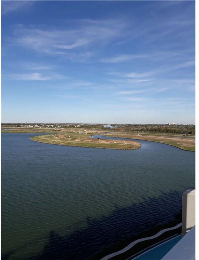 2 bedrooms Apartment in Tigre, Argentina No. 16137