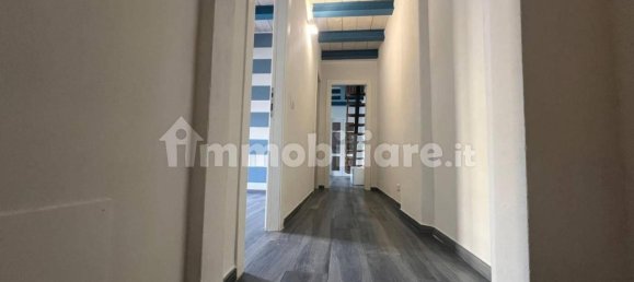 5 rooms House in Carrara, Italy No. 41616 10