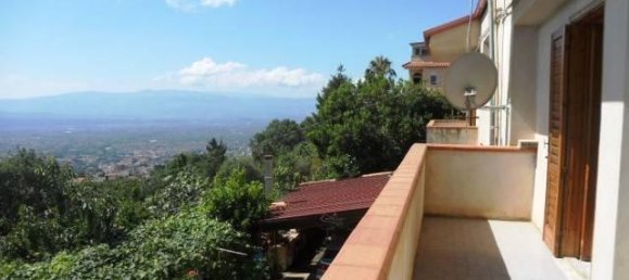 9 rooms Villa in Lamezia Terme, Italy No. 39400 18