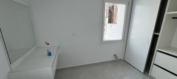 4 chambres maison de ville à vendre à Larnaka, Cyprus № 26077 15