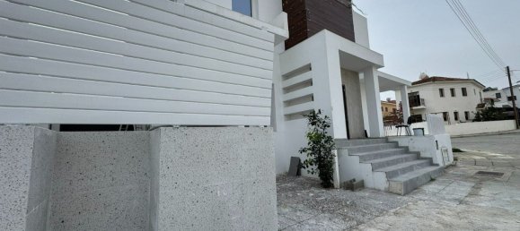 4 chambres maison de ville à vendre à Larnaka, Cyprus № 26077 23
