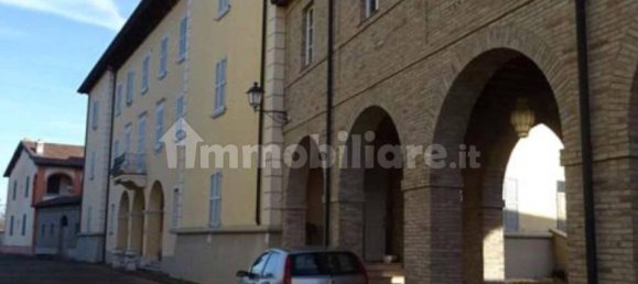 9168m² Hotel in Reggio Emilia, Italy No. 332643 3