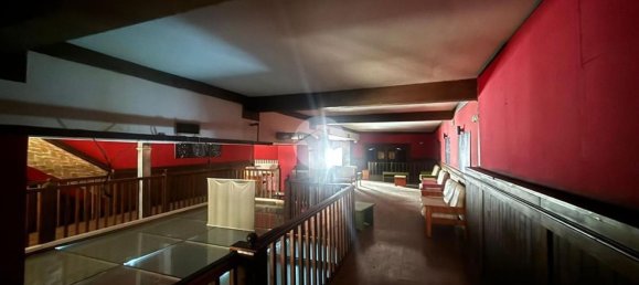  مستودع في Naples, Italy 250متر مربع رقم 103000 9