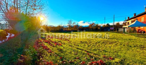 2065m² Land in Cuneo, Italy No. 92746 13