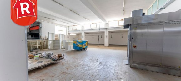  عقار تجاري في Ugento, Italy 500متر مربع رقم 304324 17