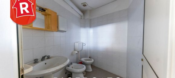  عقار تجاري في Ugento, Italy 500متر مربع رقم 304324 23