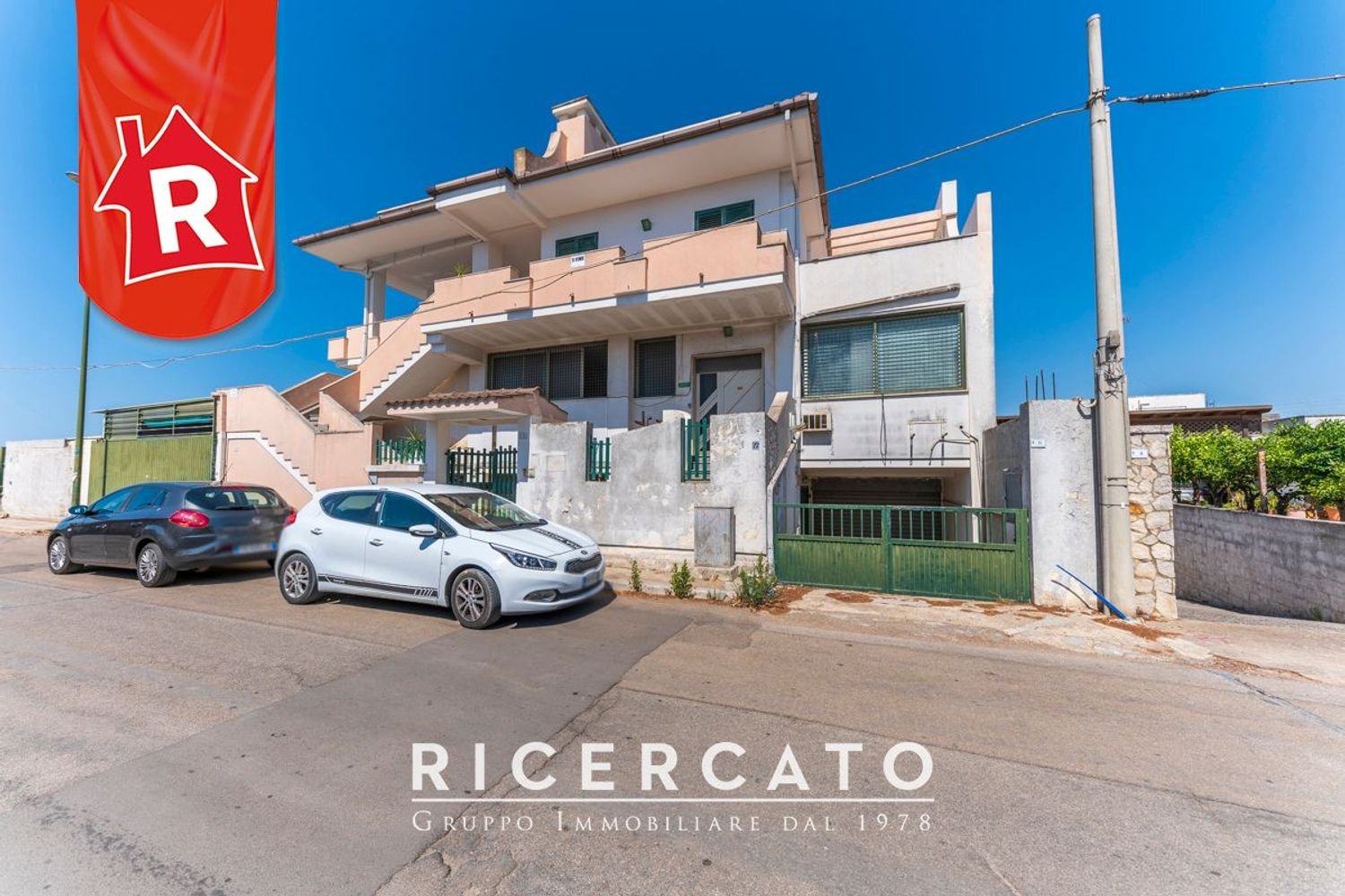  عقار تجاري في Ugento, Italy 500متر مربع رقم 304324