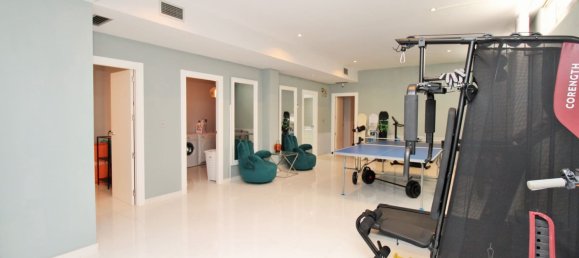 Casa T5 em Alicante, Spain N.º 182095 4