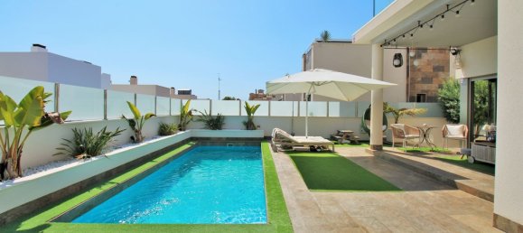 Casa T5 em Alicante, Spain N.º 182095 21