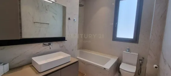 Квартира с 3 спальнями в Агиос Тихонас, Кипр № 5404 9