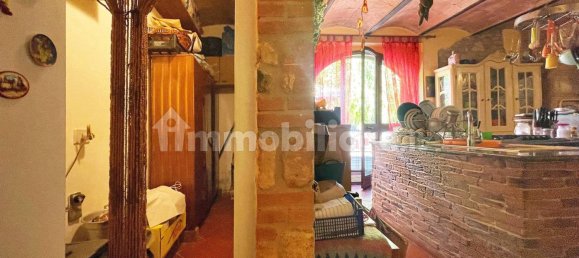 3 Schlafzimmer Haus in Santa Luce, Italy, Nr. 81326 18