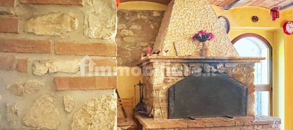 3 Schlafzimmer Haus in Santa Luce, Italy, Nr. 81326 11