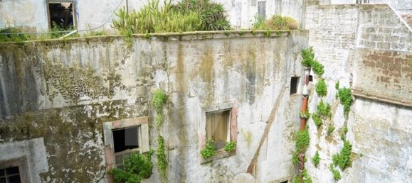 1011m² Building in Evora, Portugal No. 144152 44