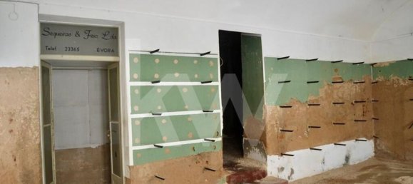 1011m² Building in Evora, Portugal No. 144152 12