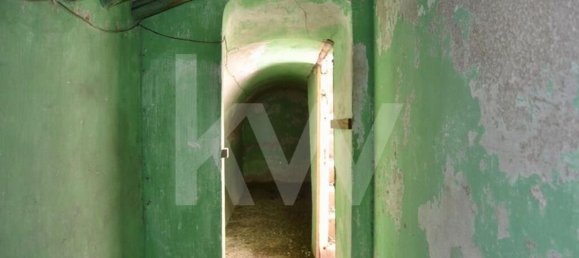 1011m² Building in Evora, Portugal No. 144152 49