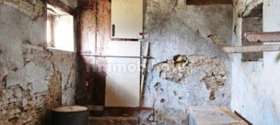 Terrain à San Severino Marche, Italy 67000m² No. 309236 8