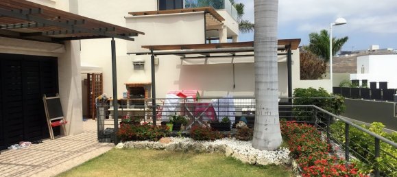 4 bedrooms House in Adeje, Spain No. 115028 14